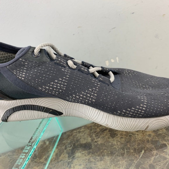 Under Armour Speedform Gray Running Shoes 6.5M - Picture 2 of 8